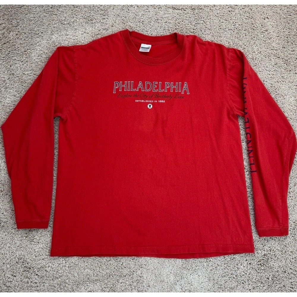 Philadelphia Pennsylvania Long Sleeve Chest Graphic T-Shirt Perrin Mens XL Red